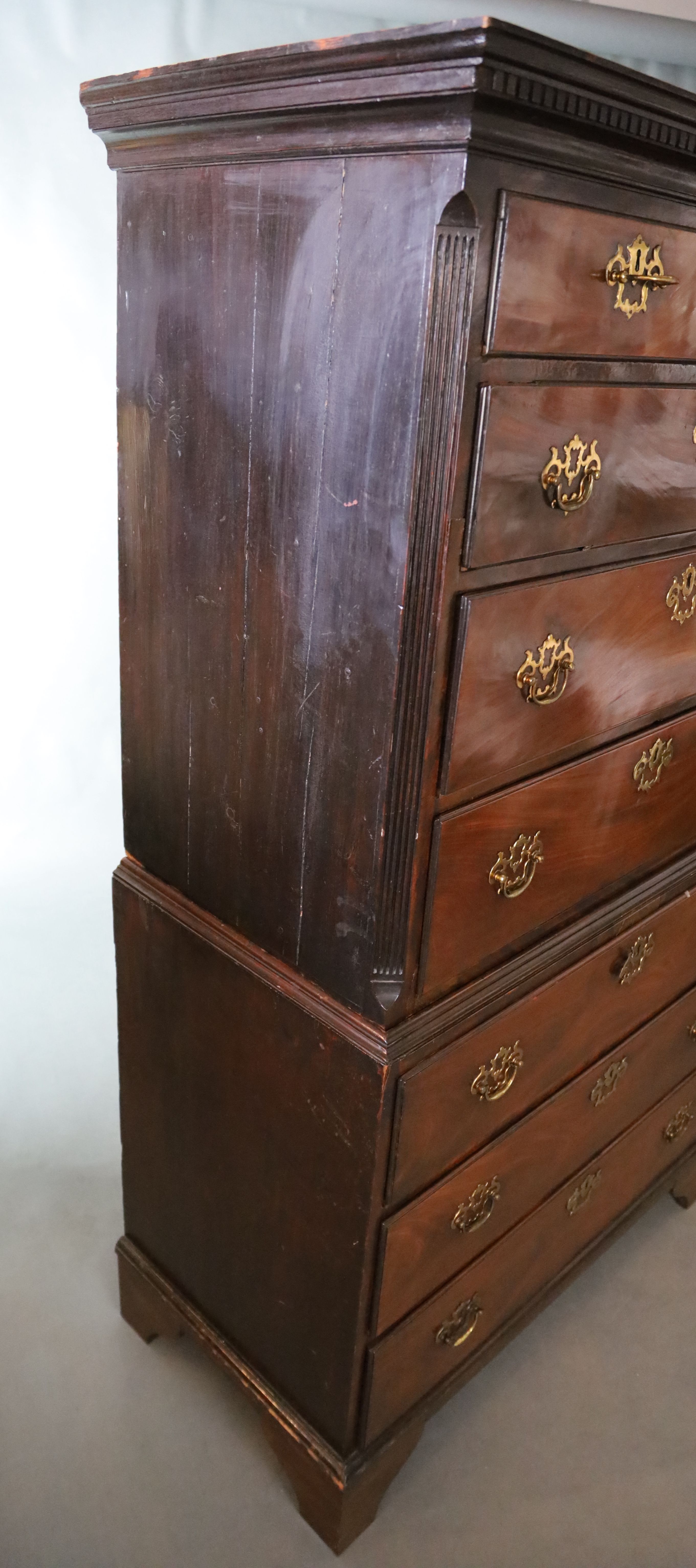 A George II mahogany chest on chest, W.100.5cm D.53.5cm H.175cm